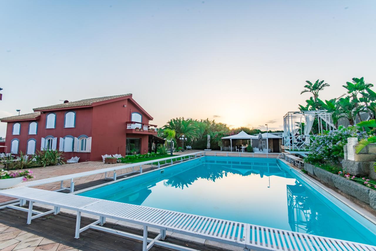 I Giardini Di Giano Bed and Breakfast Torre di Faro Exterior foto