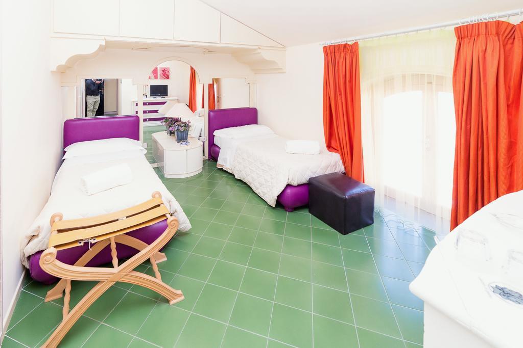I Giardini Di Giano Bed and Breakfast Torre di Faro Exterior foto